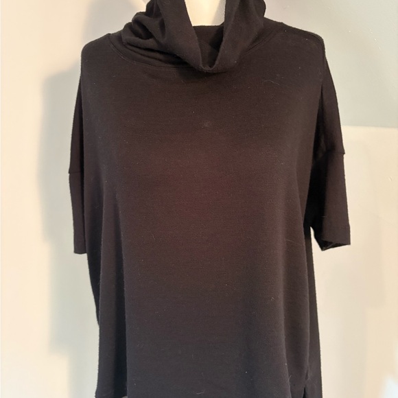 rag & bone jean hi/lo oversized top. Super soft w/4” stretch. Tuck in or out - Picture 2 of 7